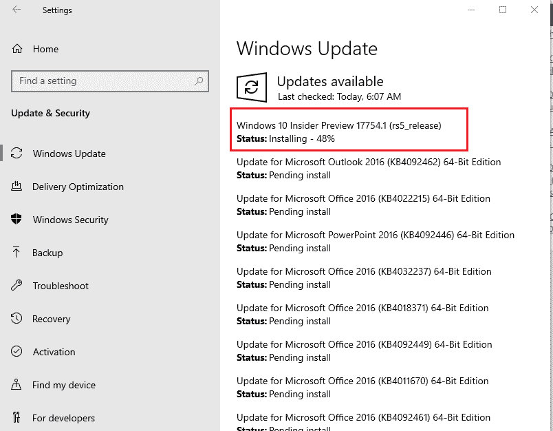 Windows 10 Build 17754